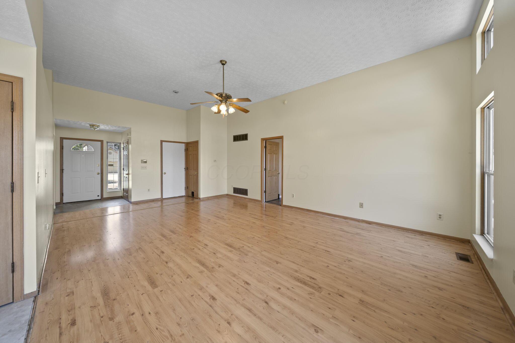 1500 Tera Alta Road Columbus, OH 43207 - Photo 20 of 61 15-web-or-mls-IMG_4874