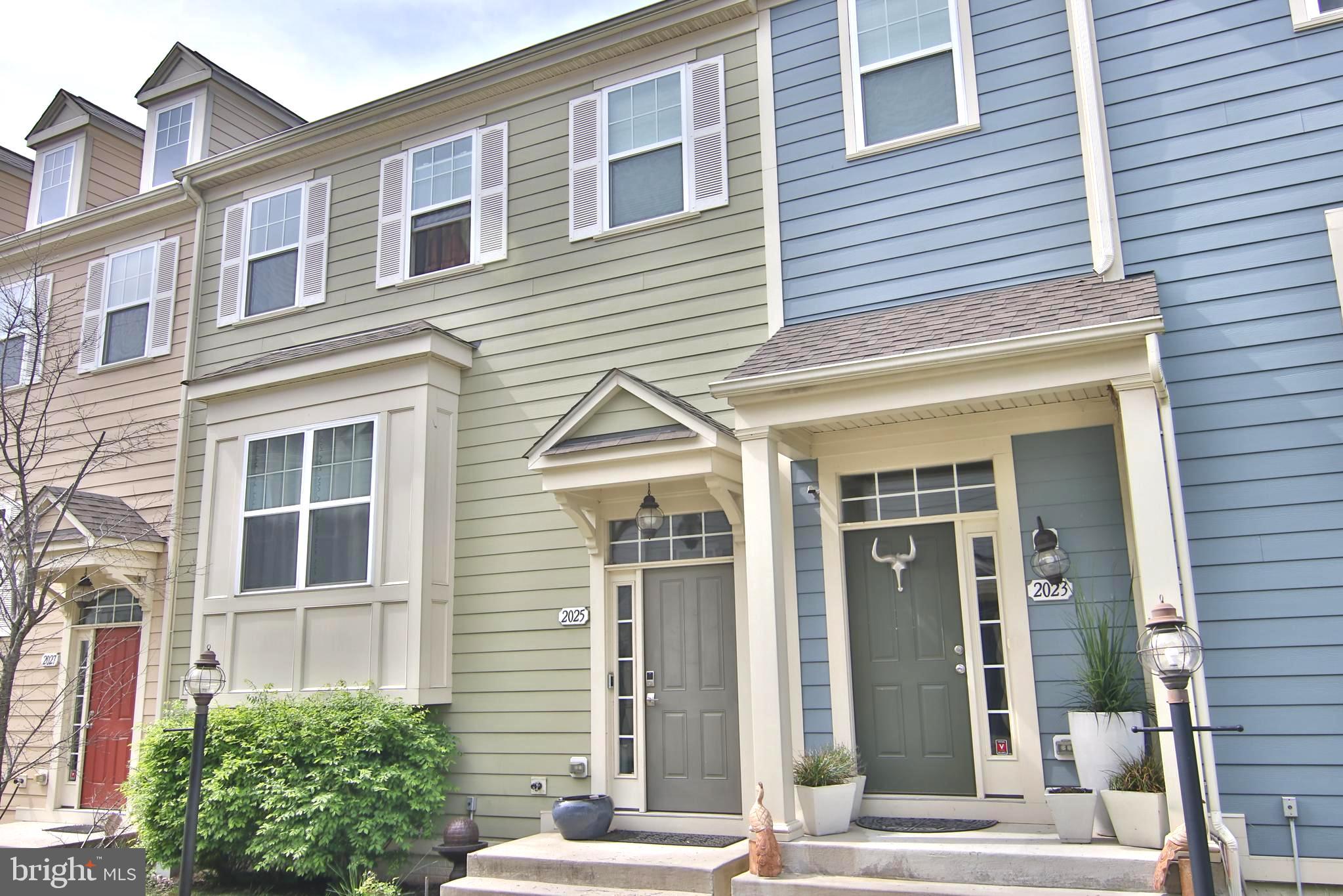 2025 Case Road Baltimore, MD 21222 - Photo 1 of 20 Font View