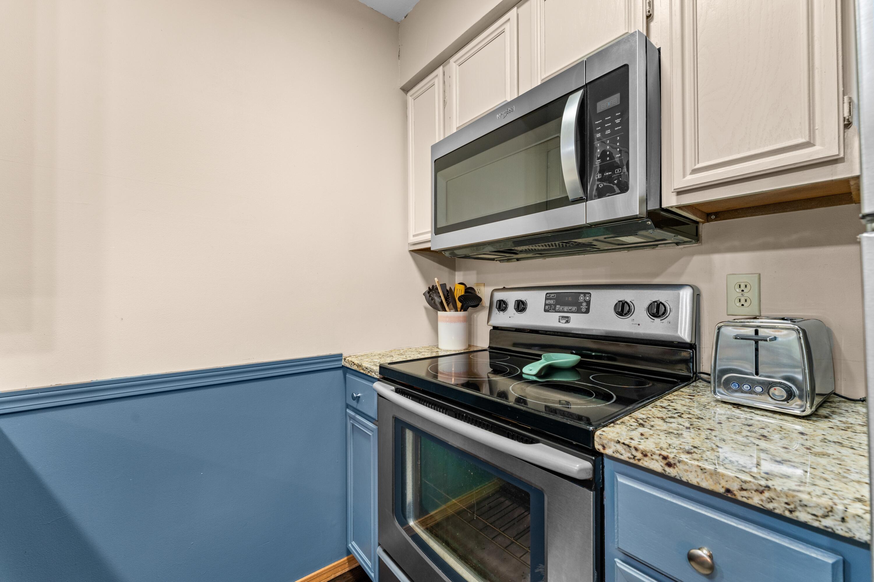448 Notch Lane, Unit 3 Reeds Spring, MO 65737 - Photo 3 of 43 3