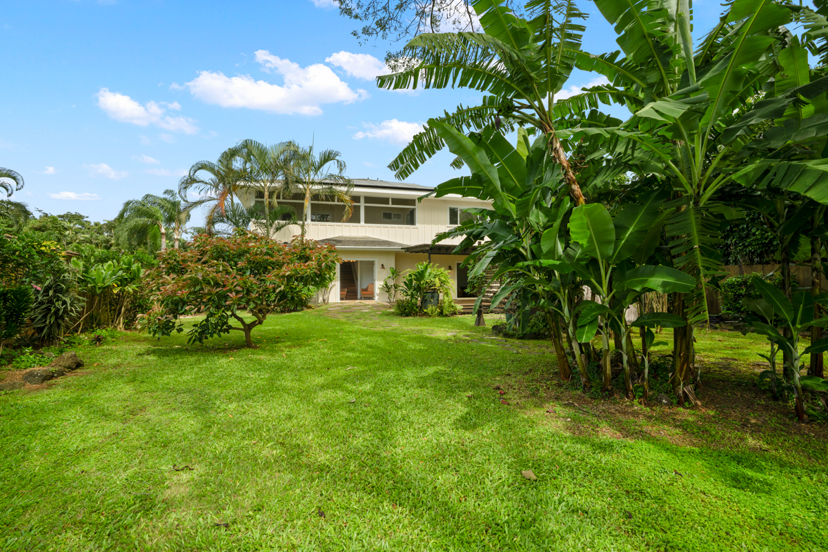 3361 A Waikomo Road Koloa, HI 96756 - Photo 2 of 19 a front view of a house with a yard