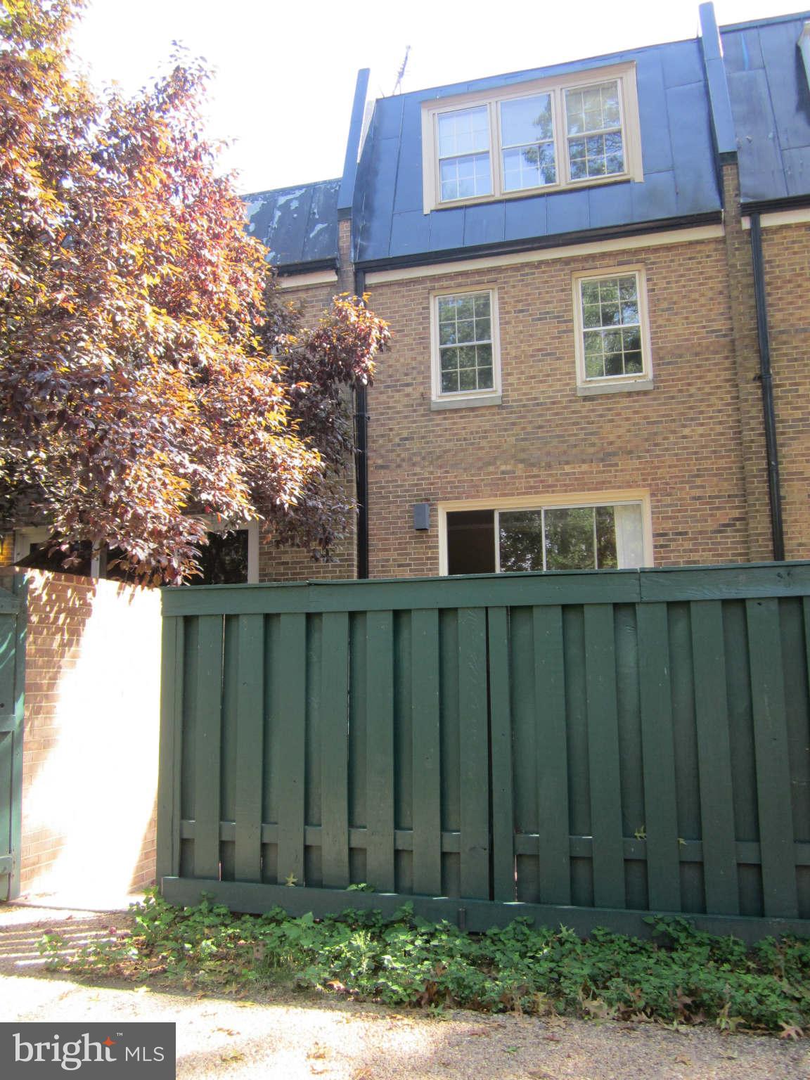 615 I Street Southwest Washington, DC 20024 - Photo 22 of 25 Exterior (Rear)