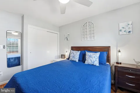 $440,000 | 8142 Carrleigh Parkway, Unit 126, Springfield, VA 22152