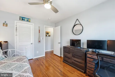 $440,000 | 8142 Carrleigh Parkway, Unit 126, Springfield, VA 22152