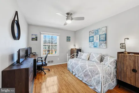 $440,000 | 8142 Carrleigh Parkway, Unit 126, Springfield, VA 22152