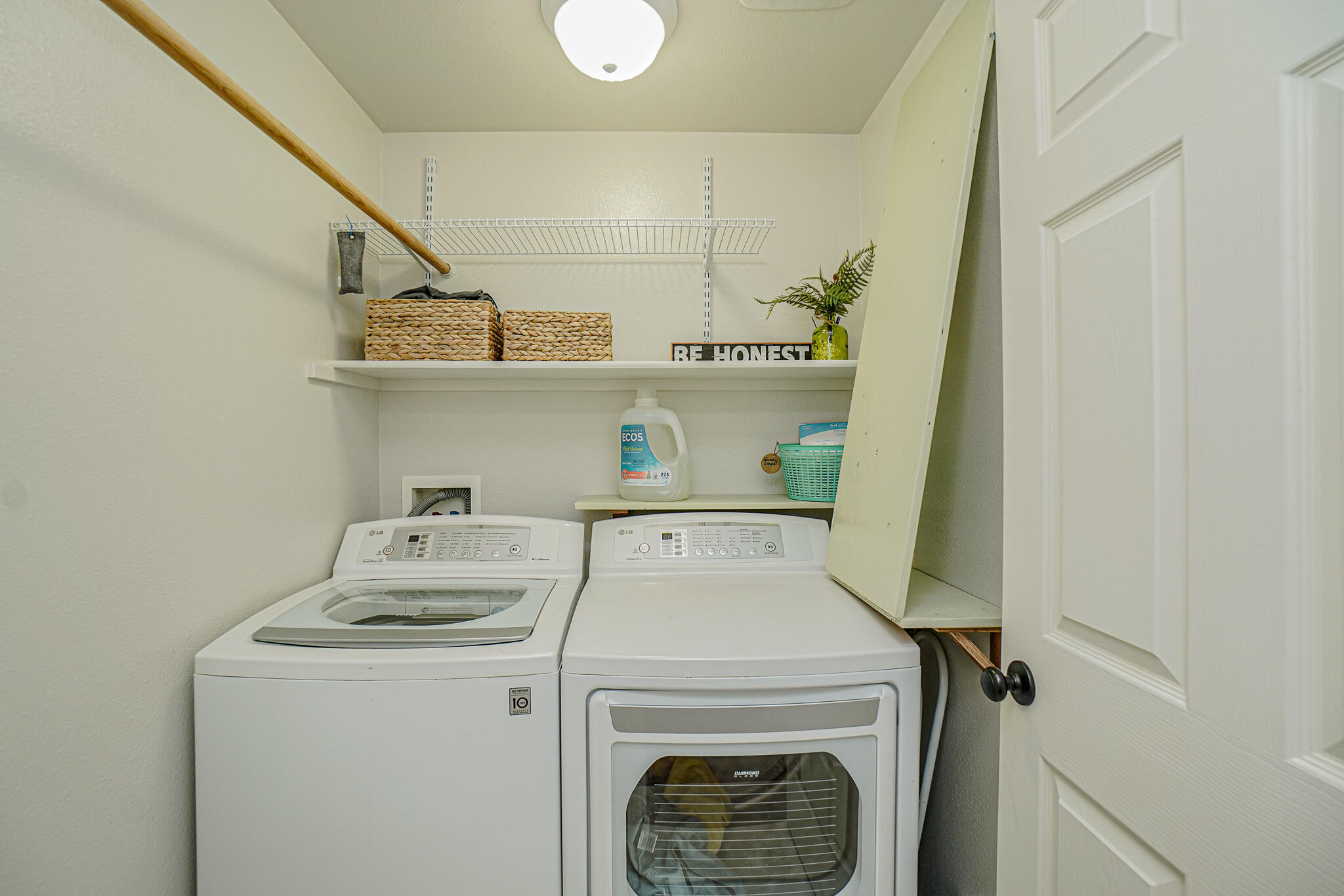 459 Montclair Way Eagle Point, OR 97524 - Photo 20 of 25 DSC07776