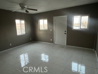1121 North Anaheim Boulevard Anaheim, CA 92801 - Photo 4 of 5 a view of livingroom with window