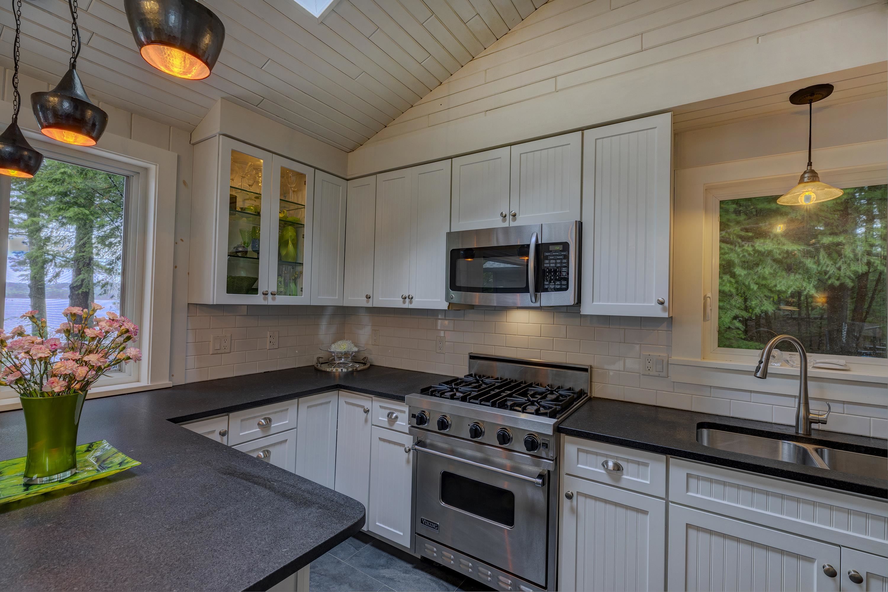 138 Bowles Road Newbury, NH 03255 - Photo 9 of 36 Gallery Image 9