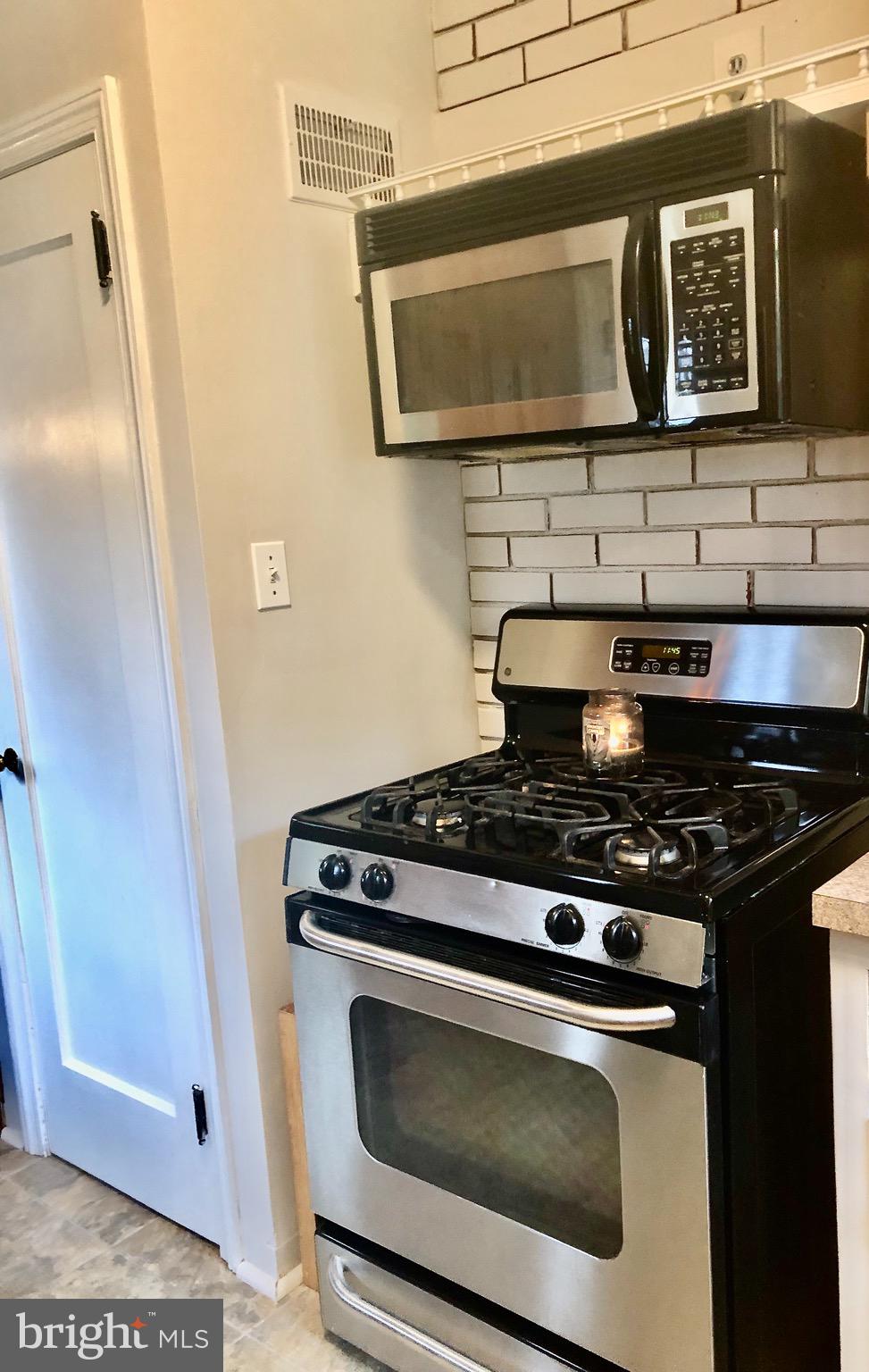 500 Dauphin Street Riverside, NJ 08075 - Photo 4 of 55