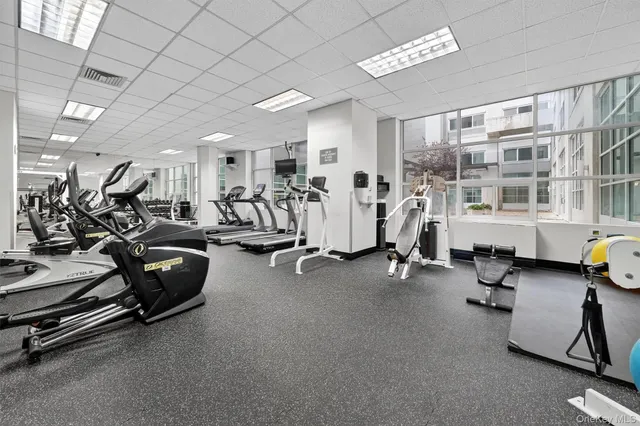 $425,000 | 1 Landmark Square, Unit 530, Port Chester, NY 10573