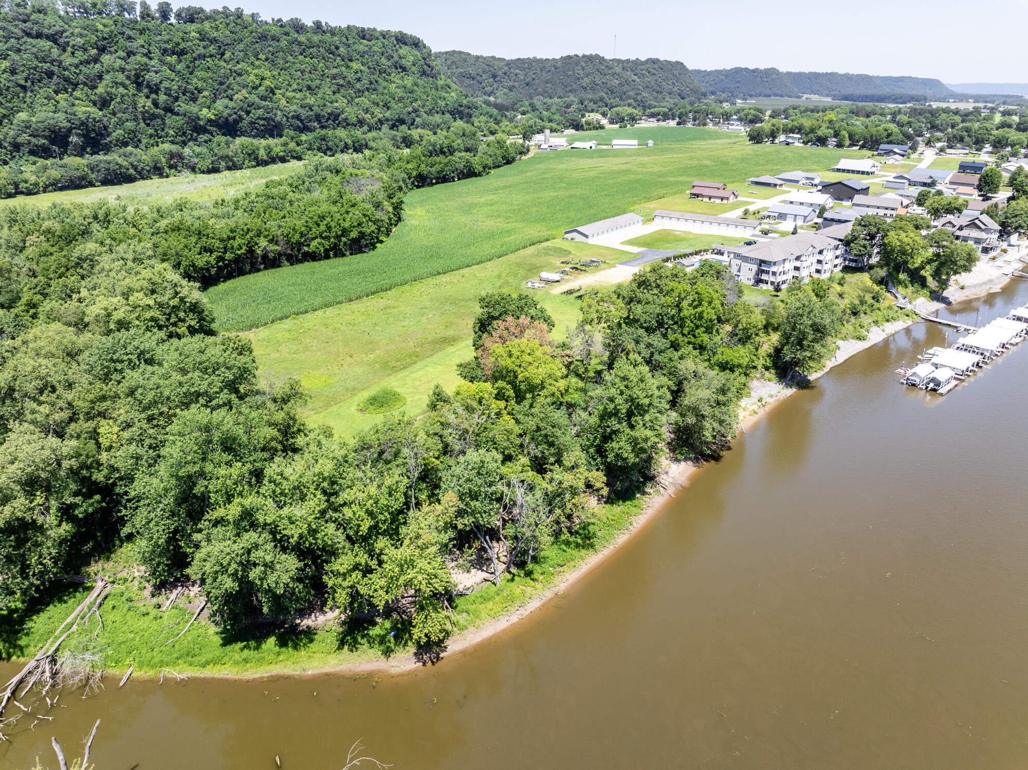 603 Sandy Pt Road Harpers Ferry, IA 52146 - Photo 6 of 7 Sandy Point Land 4