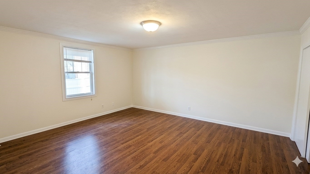 1084 Chestnut Street, Unit 1 Newton, MA 02464 - Photo 9 of 14
