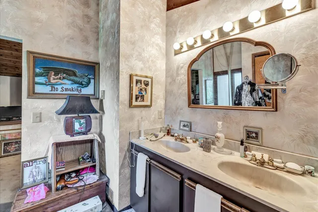 a view of a lake with houses