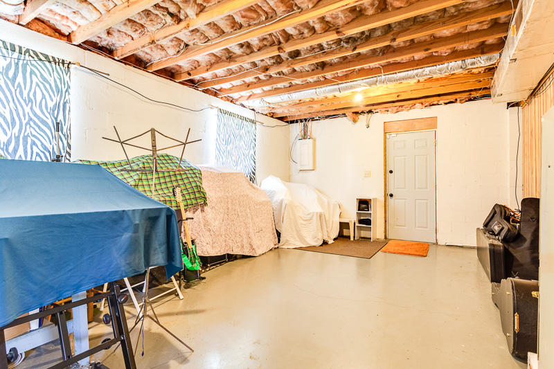 3839 Sullivan Road Knoxville, TN 37921 - Photo 17 of 18 033160506-2-3839SullivanRdKnoxvilleTN-SM
