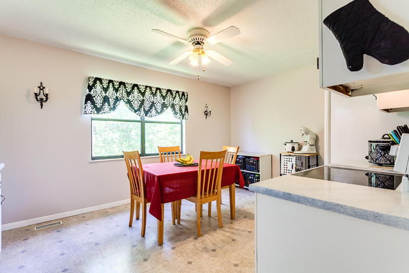 3839 Sullivan Road Knoxville, TN 37921 - Photo 5 of 18 015160506-2-3839SullivanRdKnoxvilleTN-SM