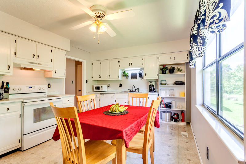 3839 Sullivan Road Knoxville, TN 37921 - Photo 6 of 18 019160506-2-3839SullivanRdKnoxvilleTN-SM