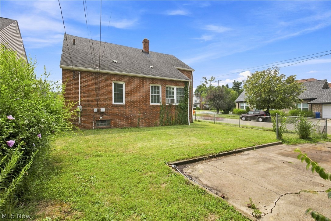 13577 Cedar Road University Heights, OH 44118 - Photo 29 of 33 Gallery Image 29