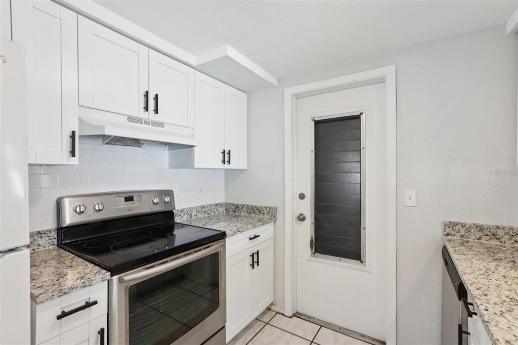 5203 Overton Drive New Port Richey, FL 34652 - Photo 12 of 28