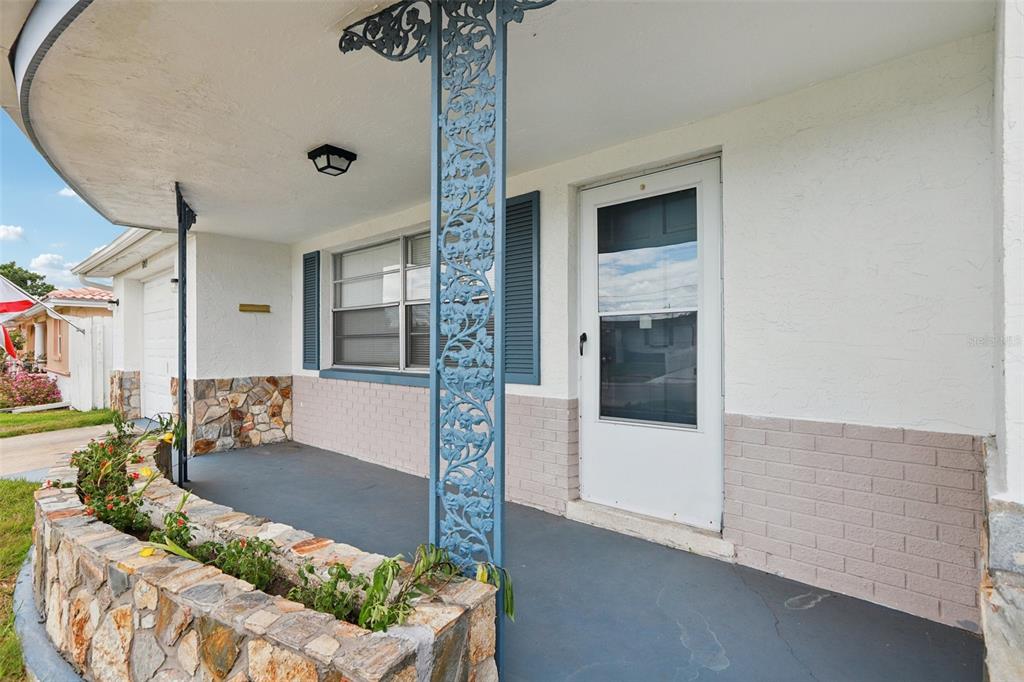 5203 Overton Drive New Port Richey, FL 34652 - Photo 2 of 28