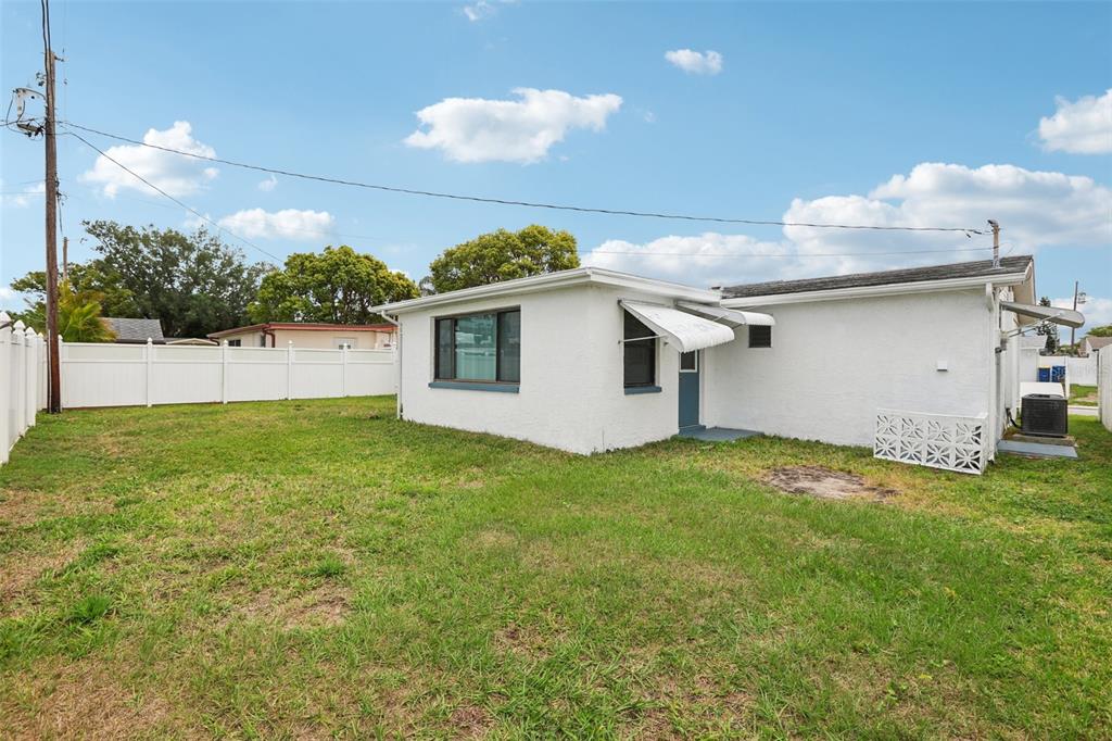 5203 Overton Drive New Port Richey, FL 34652 - Photo 24 of 28