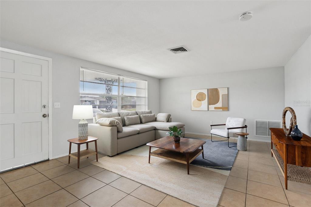 5203 Overton Drive New Port Richey, FL 34652 - Photo 5 of 28