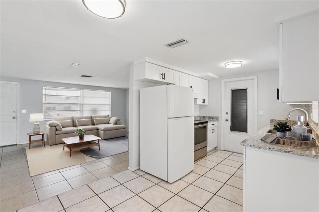 5203 Overton Drive New Port Richey, FL 34652 - Photo 7 of 28