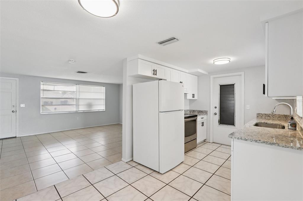 5203 Overton Drive New Port Richey, FL 34652 - Photo 8 of 28