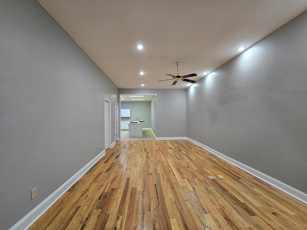900 Race Track Road, Unit MAIN HOUSE Sumter, SC 29153 - Photo 2 of 22 Photo 2