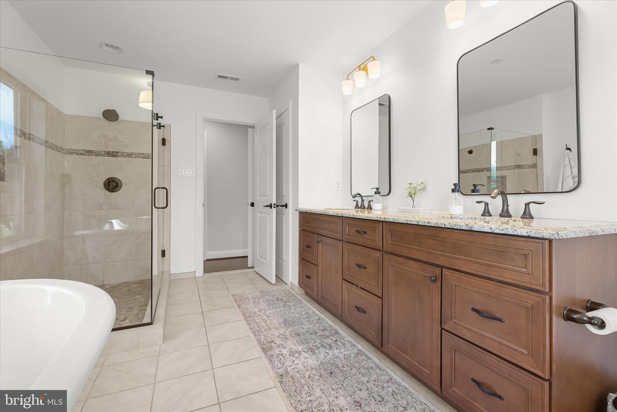 14350 Cuba Road Cockeysville, MD 21030 - Photo 36 of 68 Primary En-suite Bathroom