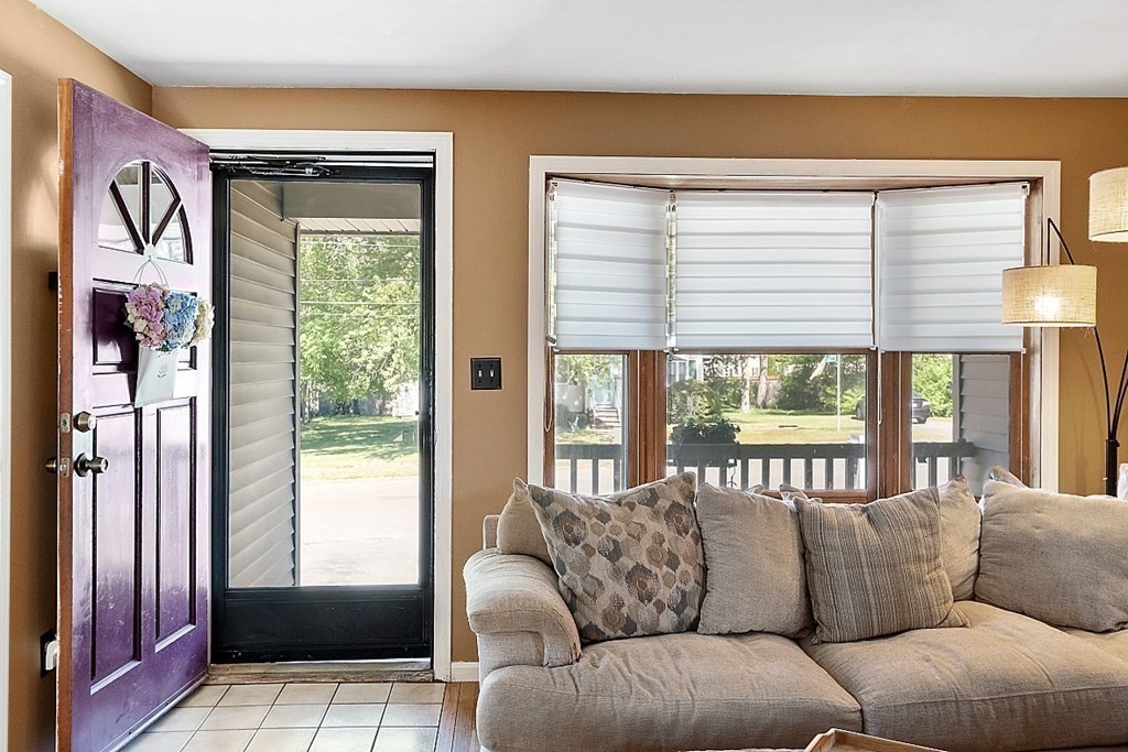 4 Dana Road Peabody, MA 01960 - Photo 2 of 40 Gallery Image 2
