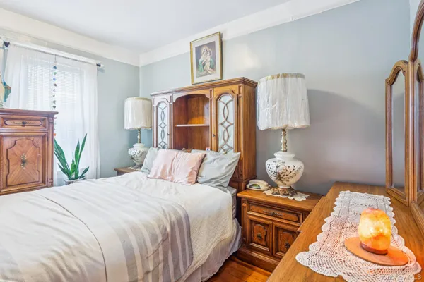 $1,588,888 | 45-09 104th Street | South Corona