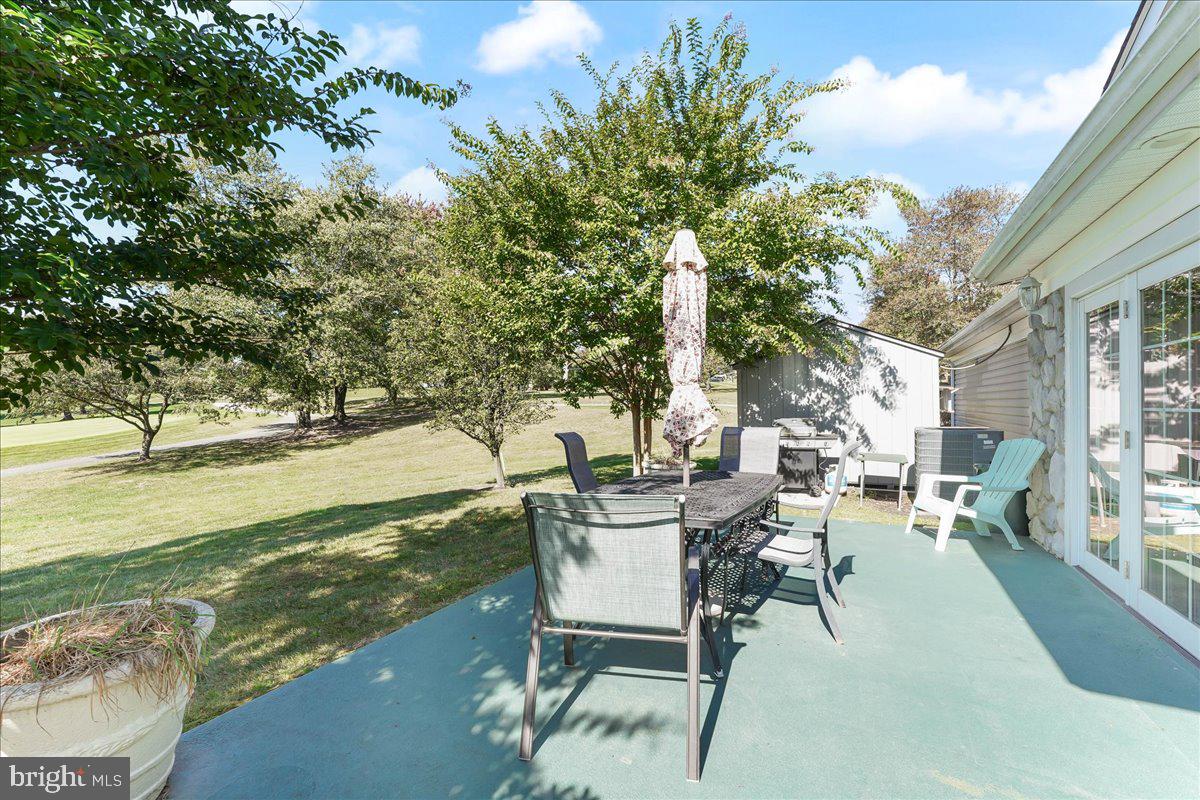 615 Brandon Road Norristown, PA 19403 - Photo 32 of 36 Clubhouse grill area
