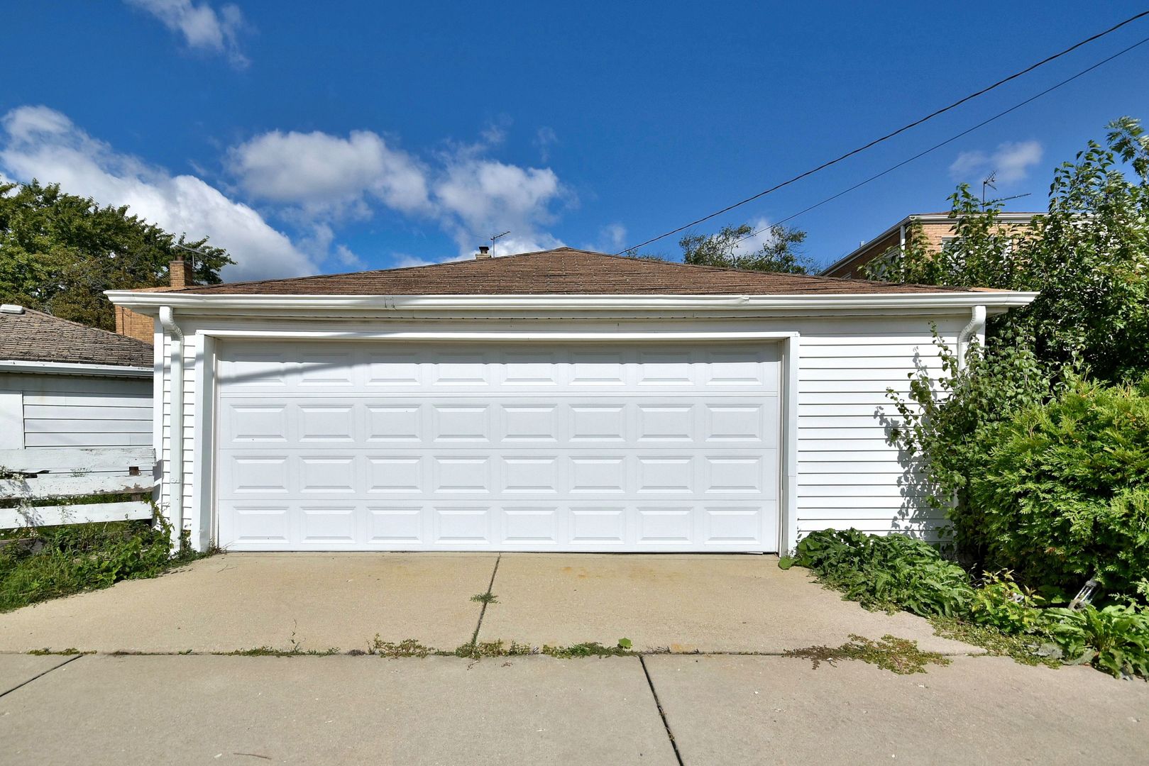 7555 Monroe Street Niles, IL 60714 - Photo 41 of 41 a small pool with a outdoor seating