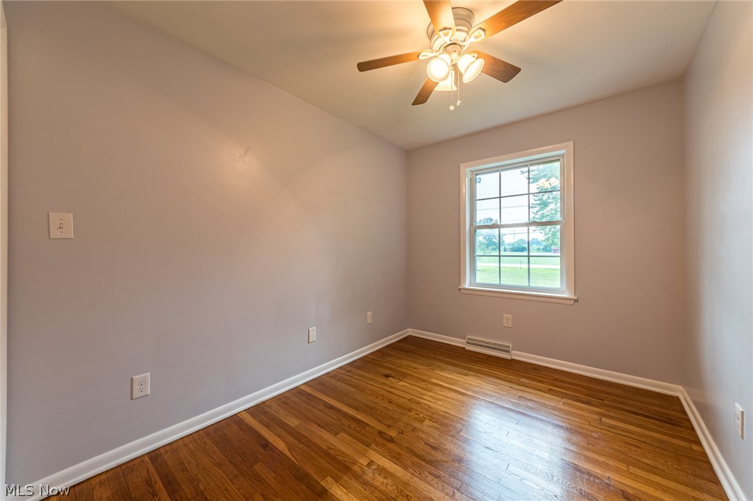 3881 Center Road Perry, OH 44081 - Photo 16 of 34