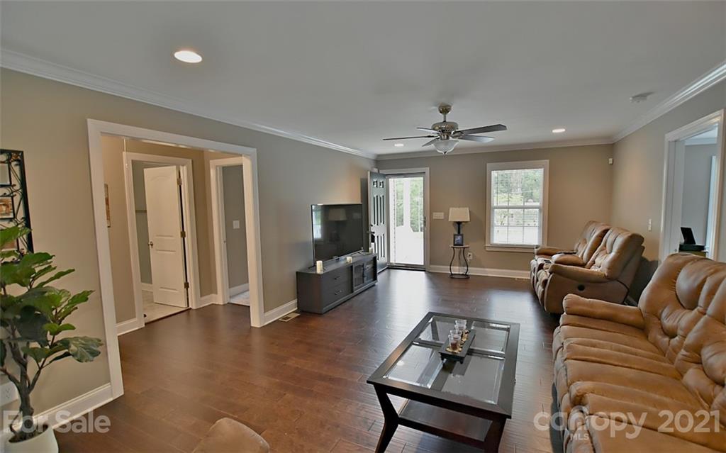 2696 Firetower Road Rock Hill, SC 29730 - Photo 4 of 22 Gallery Image 4
