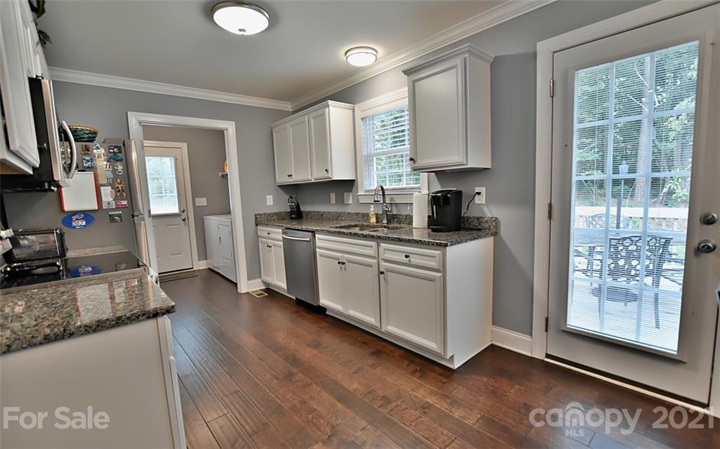 2696 Firetower Road Rock Hill, SC 29730 - Photo 9 of 22 Gallery Image 9