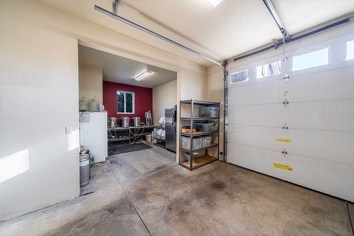 3343 Lone Pine Road Medford, OR 97504 - Photo 39 of 47 Attached 2-Car Garage Workshop/Storage/Exercise Area