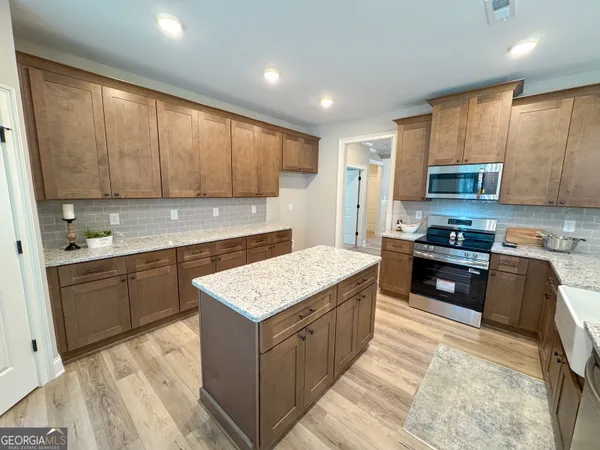 $536,300 | 708 Traveler Lane, Williamson, GA 30292