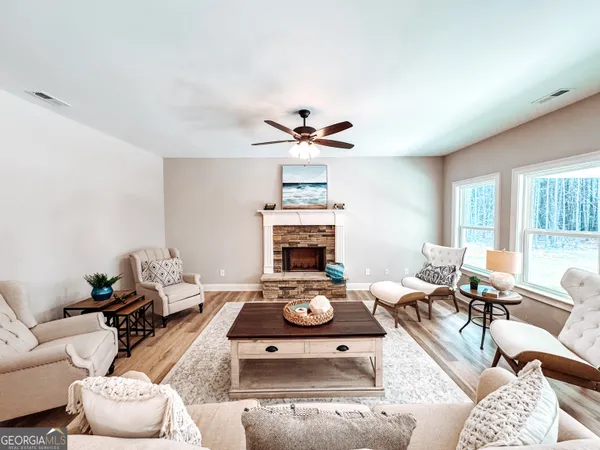 $536,300 | 708 Traveler Lane, Williamson, GA 30292