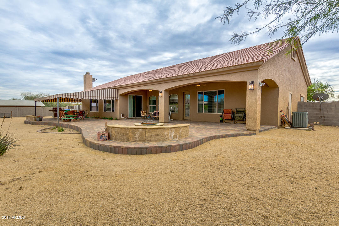 1126 West Joy Ranch Road Phoenix, AZ 85086 - Photo 39 of 45 Covered Patio/ Fire pit