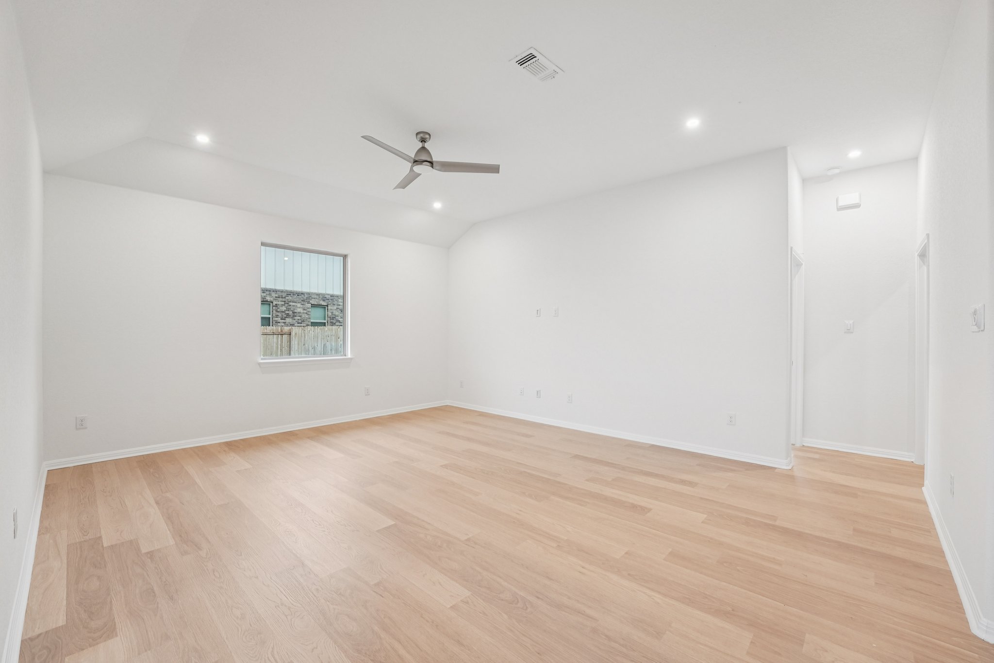 391 Backstays Loop Kyle, TX 78640 - Photo 9 of 40