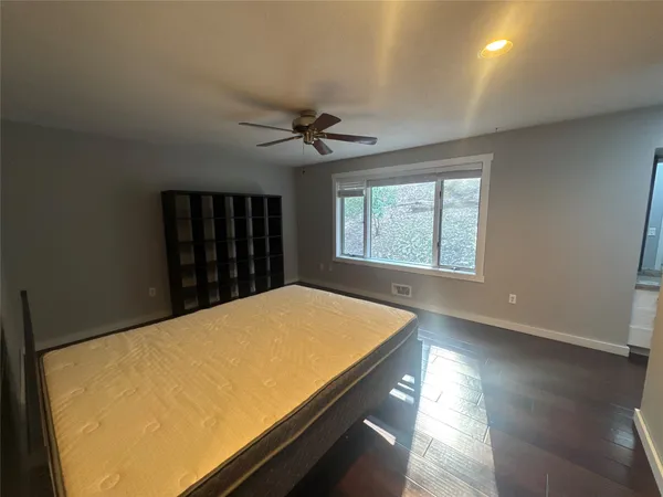 $2,800 | 41 Kenilworth Road, Binghamton, NY 13903
