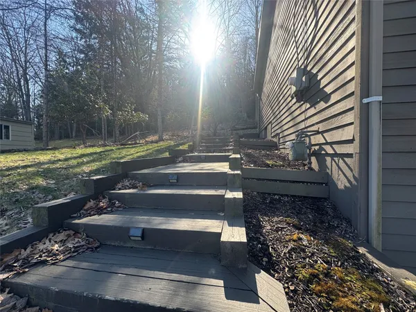 $2,800 | 41 Kenilworth Road, Binghamton, NY 13903