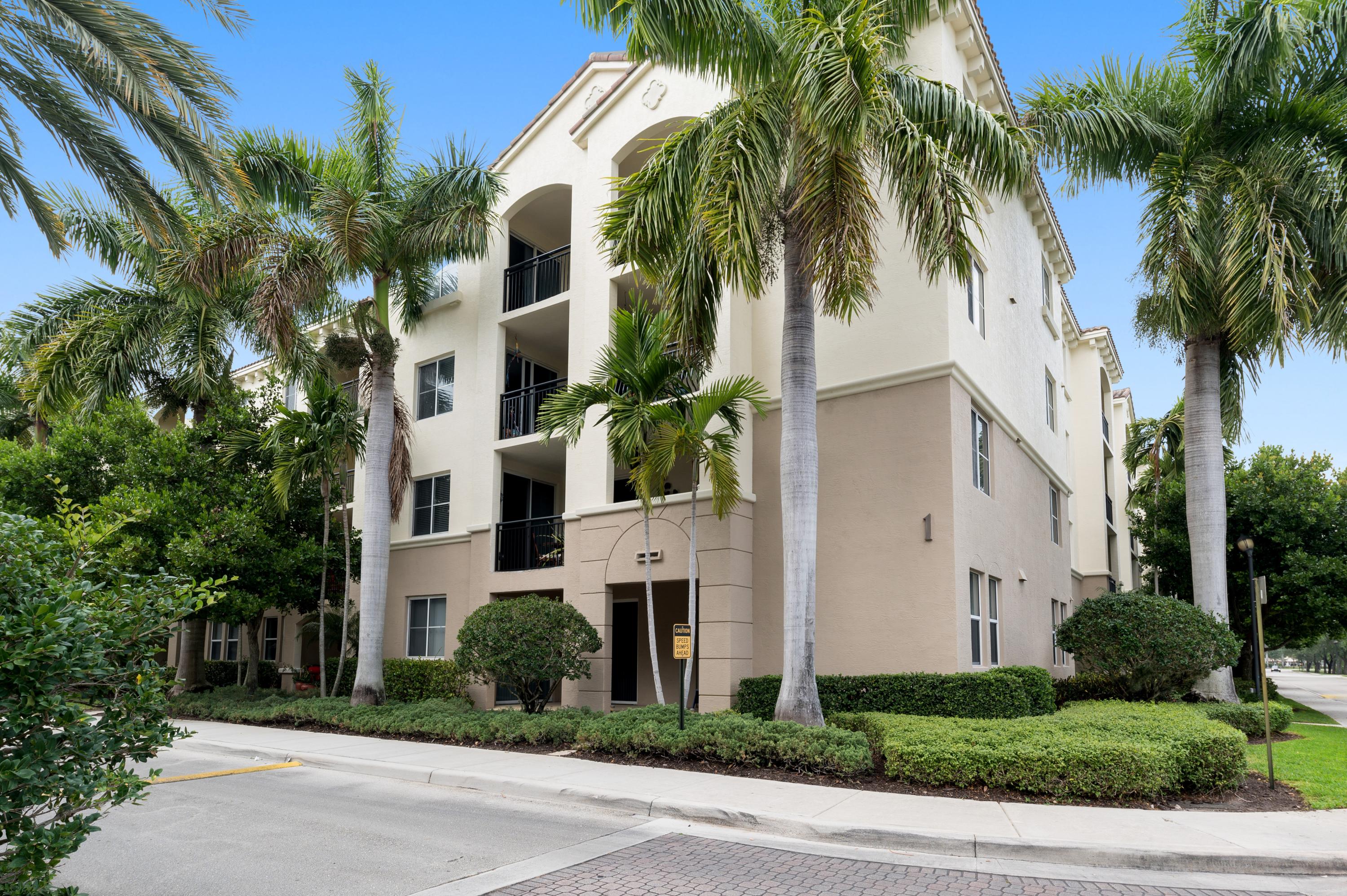 1116 Renaissance Way, Unit 116 Boynton Beach, FL 33426 - Photo 12 of 12 02_1116RenaissanceWay_571_FrontView_HiRe