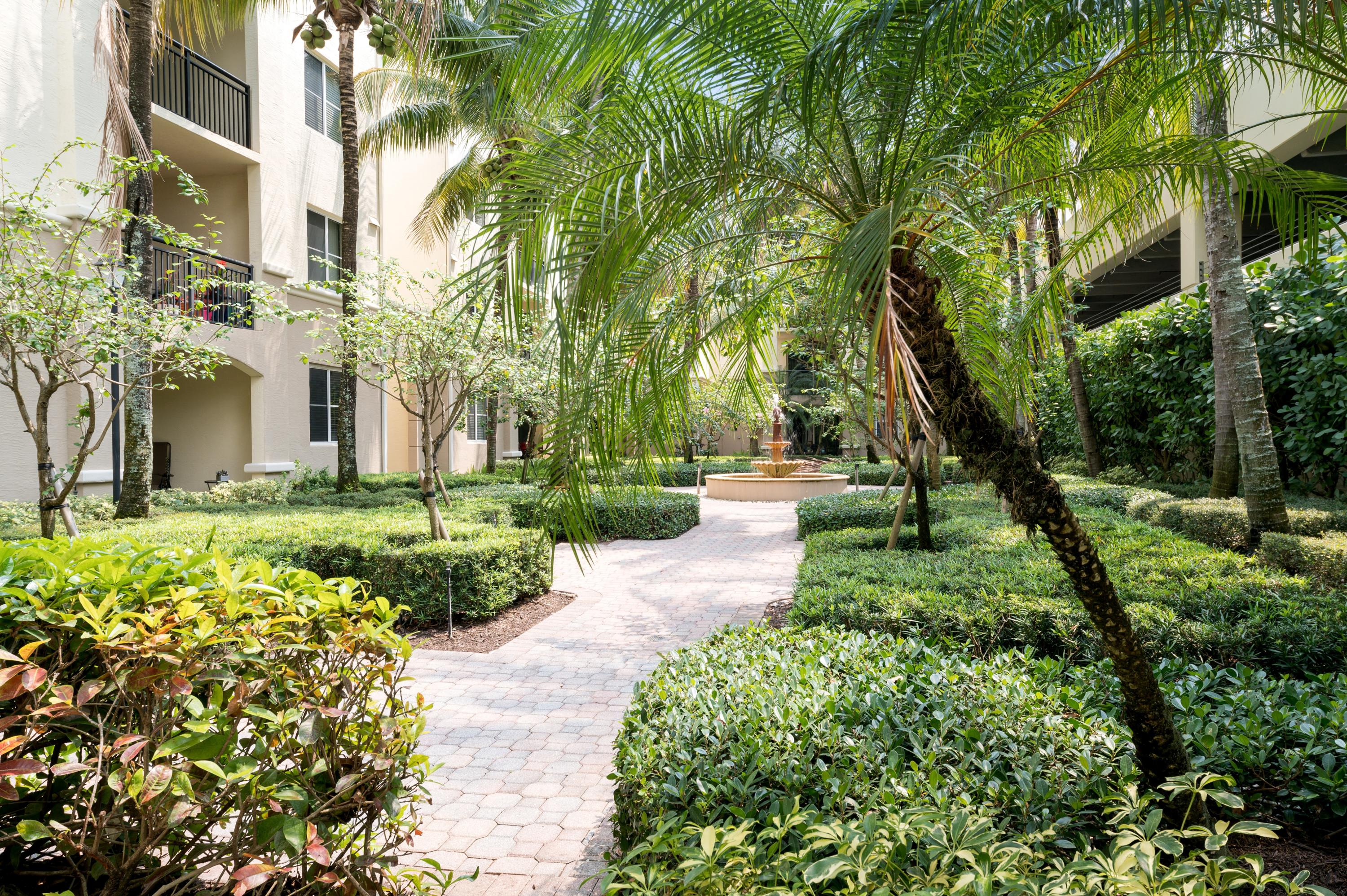 1116 Renaissance Way, Unit 116 Boynton Beach, FL 33426 - Photo 9 of 12 15_1116RenaissanceWay_2001_HiRes