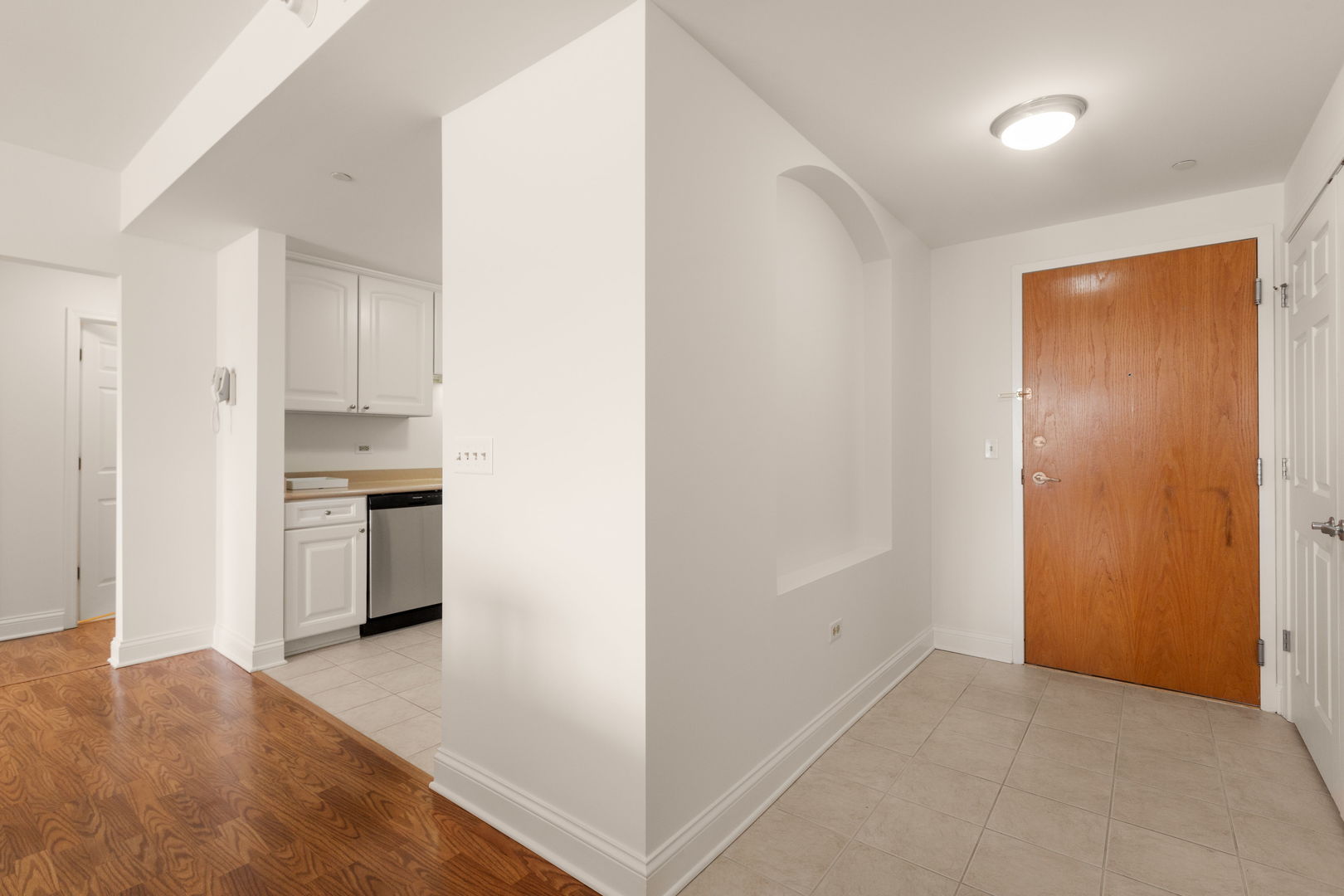 125 North Buffalo Grove Road, Unit 104 Buffalo Grove, IL 60089 - Photo 3 of 17 a view of a kitchen with a sink