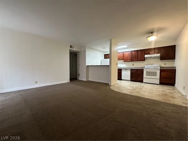 $1,250 | 4320 Sandy River Drive, Unit 96, Las Vegas, NV 89103