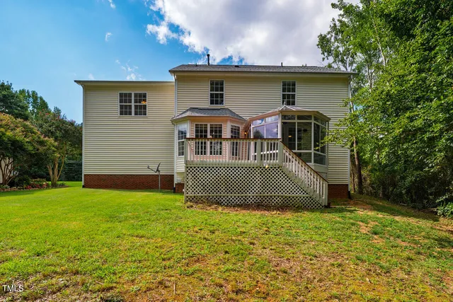 $699,000 | 200 Worsham Drive, Chapel Hill, NC 27516