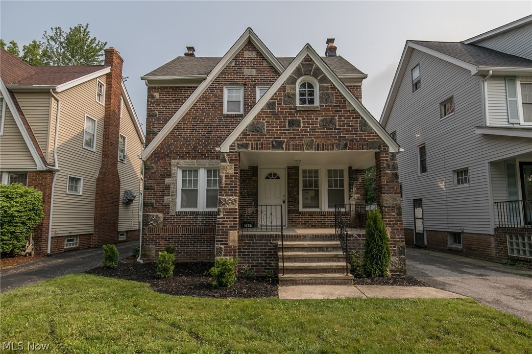 3857 Montevista Road Cleveland, OH 44121 - Photo 1 of 35