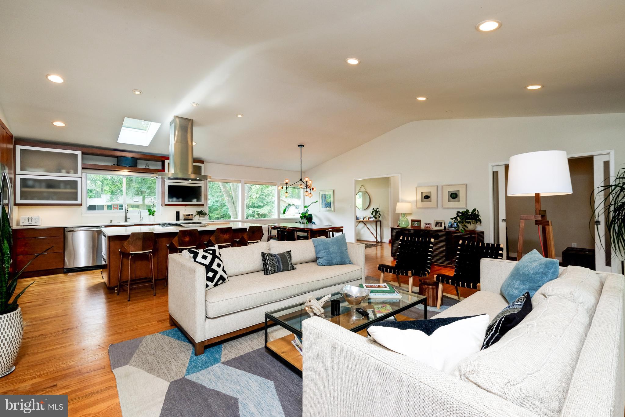 8401 Peck Place Bethesda, MD 20817 - Photo 21 of 80