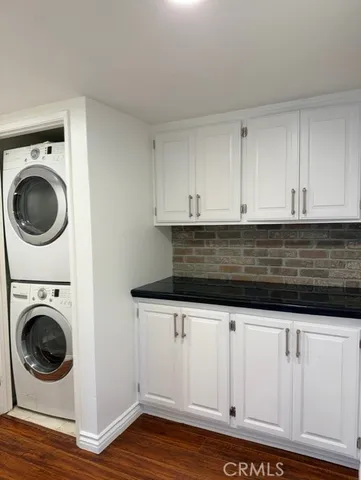 $689,000 | 2500 East 4th Street, Long Beach, CA 90814